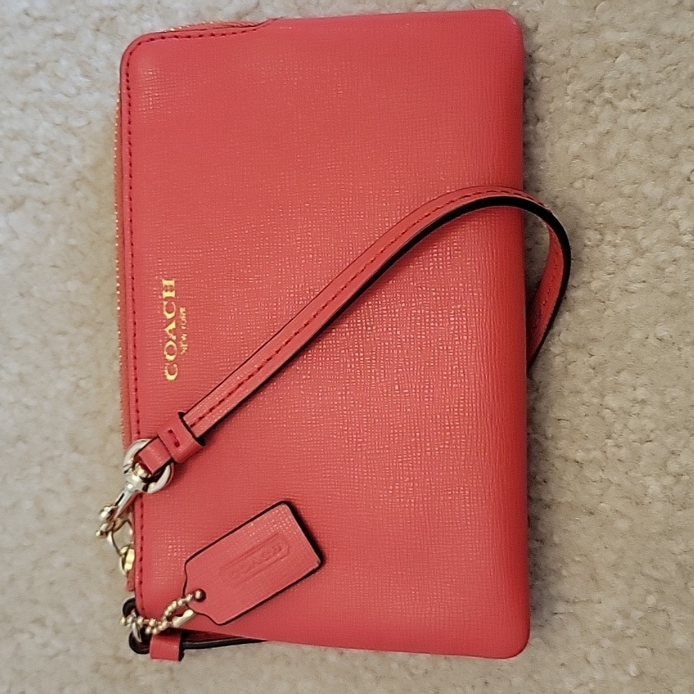 Retail Coach Wristlet
